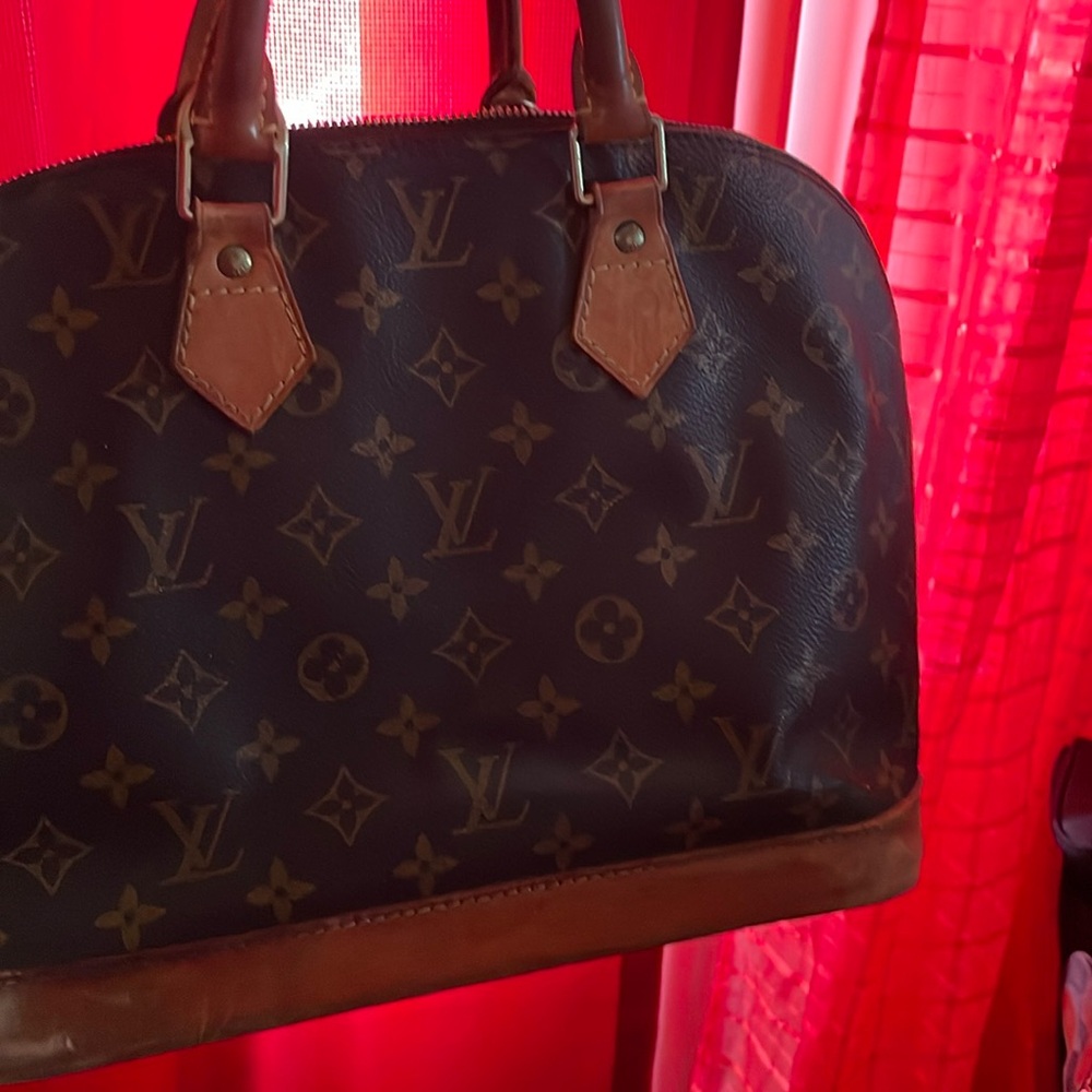 Louis Vuitton bag